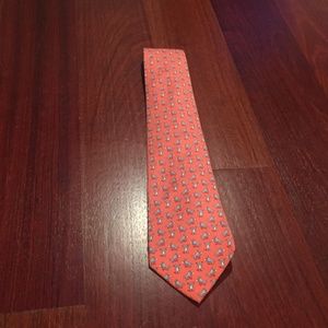 Vineyard Vines Bull And Bear Tie